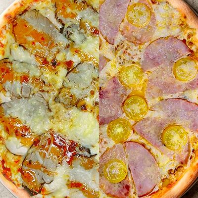 Мясной Чилл и Черри Хэм в ПиЦЦунда Море начинки по цене 1333 ₽