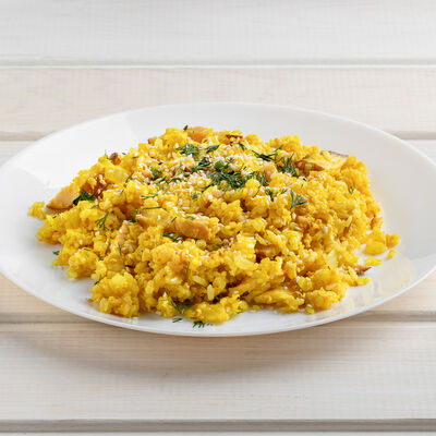 Вок Рис с яйцом и беконом в Baikallove по цене 370 ₽