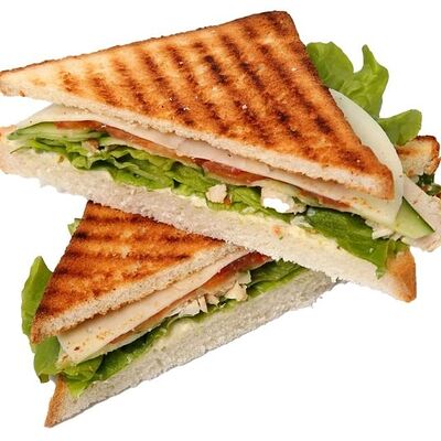 Сэндвич с курицей фирменный 180гр в LEAF BISTRO express по цене 219 ₽