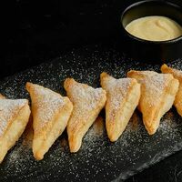 Пирожки с тыквой и заварным кремом в Wok café