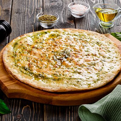 Фокачча с соусом пестов Парго Пицца по цене 340 ₽