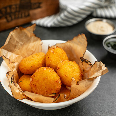 Сырные медальоны Фри в КрафтБургерБар по цене 540 ₽