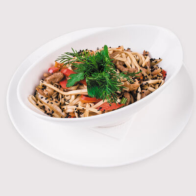 Лапша c куриной грудкой в Самое популярное кафе по цене 245