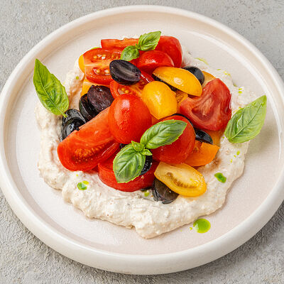 Летний салат с творожным кремом в Курагадиван по цене 570