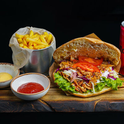 Комбо Денер с курицей в Гриль Хаус по цене 855 ₽