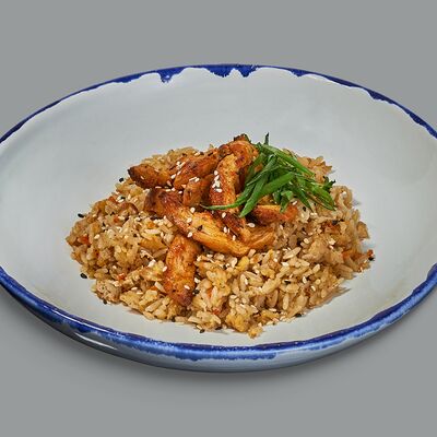 Рис тайский с цыплёнком в Лукоморье по цене 515 ₽