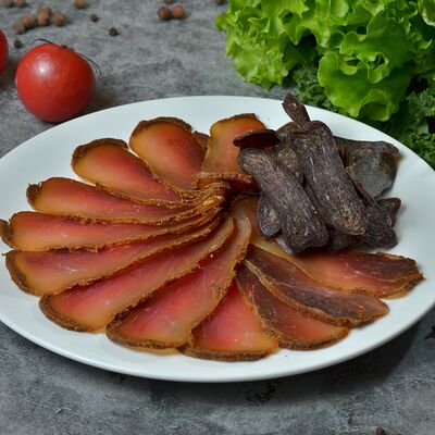 Бастурма и суджук в Шашлычный дворик по цене 480 ₽