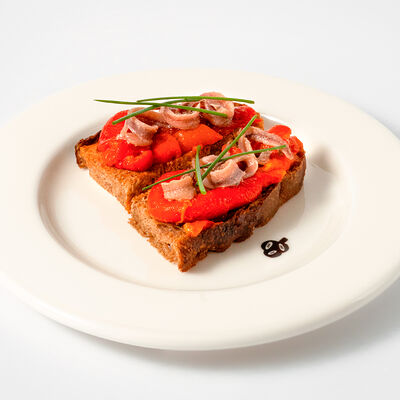 Бутерброд с анчоусом в Masa Madre по цене 850 ₽