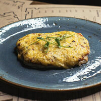 Куриная отбивная под сыром в Ale house