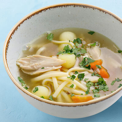 Домашний куриный суп с лапшой в Терраса по цене 790 ₽