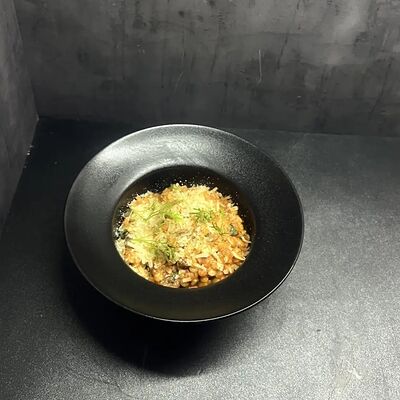 Птитим с томленным ягненком и сыром страчателлав Лось Лосось по цене 990 ₽