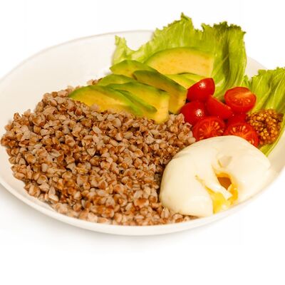 Боул с гречкой, авокадо и яйцом пашот в Абсолют по цене 400 ₽