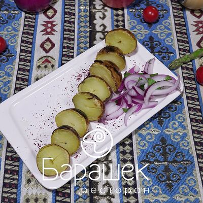 Шашлык из молодого картофеля в Ресторан Барашек по цене 560 ₽