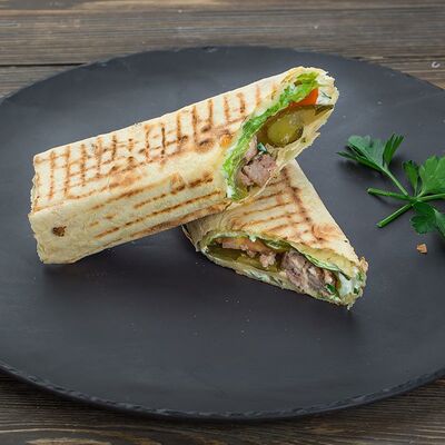 Шаурма из телятины в Чайхона №1 Братьев Васильчуков по цене 370 ₽