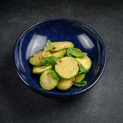 Обжаренный цукини в Tehnikum по цене 360 ₽