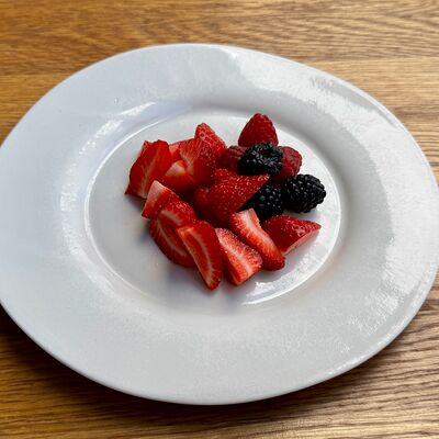 Ягодный микс в Touché по цене 500 ₽