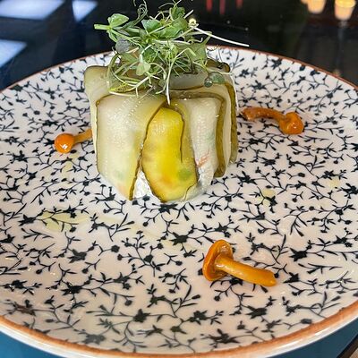 Оливье с грибами в Эник Беник по цене 320 ₽