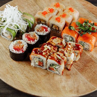 Сет Премиум в Эбби Noodles & Sushi Bar по цене 2100