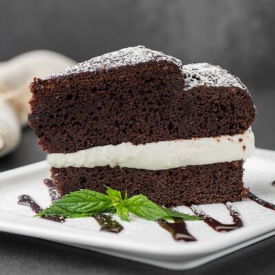 Guinness cake в Н Irish Pub по цене 290 ₽