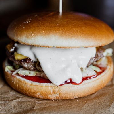 Блю чиз с котлетой из мраморной говядины в El papa chapa по цене 790 ₽