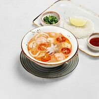 Том ям с морепродуктами в ПиццаФабрика