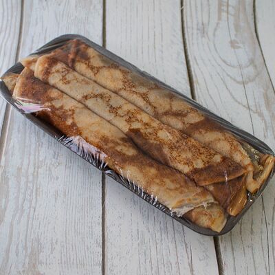 Блинчики с бананом, шоколадом и карамелью в Гудди по цене 305 ₽