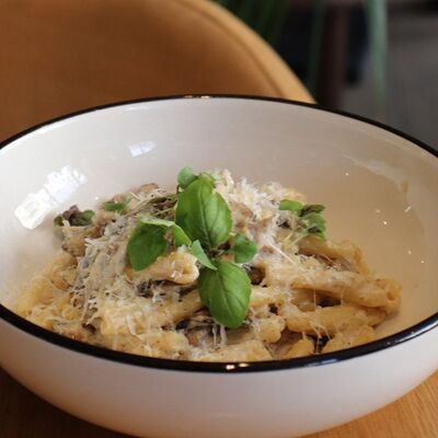 Лигвини в соусе сливочный чеддер в Cream Soda по цене 630 ₽