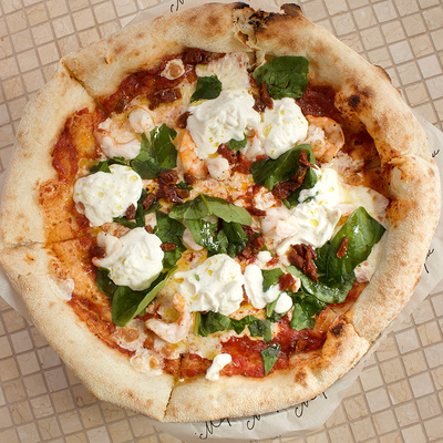 Пицца с креветками и страчателлой 28см в Мари по цене 840 ₽