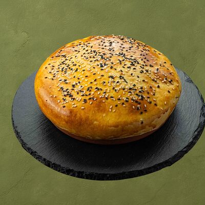 Говядина по-боярски в запечённом хлебе в Шашлычара по цене 1290 ₽