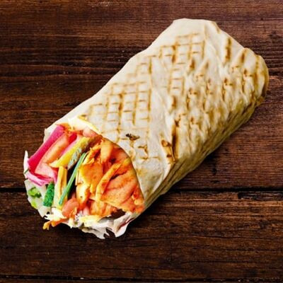Шаурма сырная в лаваше L в FOOD MASTER по цене 440 ₽
