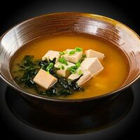 Мисо-суп с тофу в Sushi & More