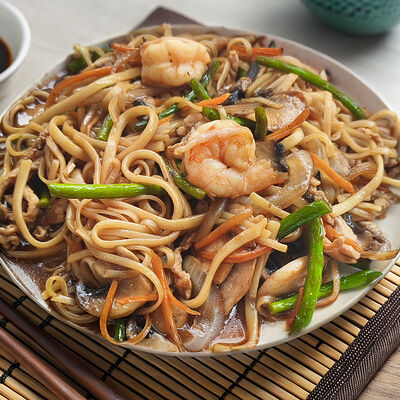 Лапша по-Шанхайски в Wai Mai по цене 480 ₽