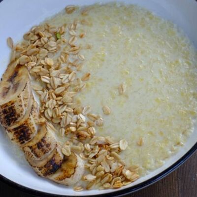 Пшенная каша с карамелизированным бананом в Культурный код по цене 550 ₽