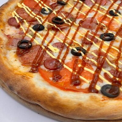 Пицца Острые козырькив BURGER ЭС PIZZA по цене 815 ₽