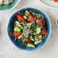 Салат по-грузински со специями в Двор Помидор