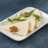 Сыр Сулугуни в BERICONI