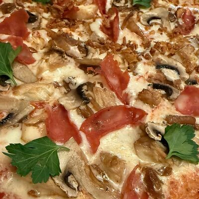 Пицца Барбекю в Мандарин по цене 885 ₽