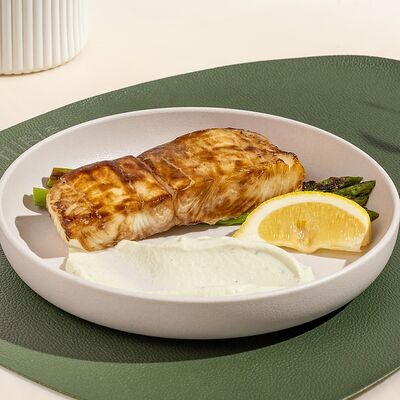 Стейк из палтуса в Studio по цене 1600 ₽