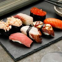 Логотип Yuzawa Sushi