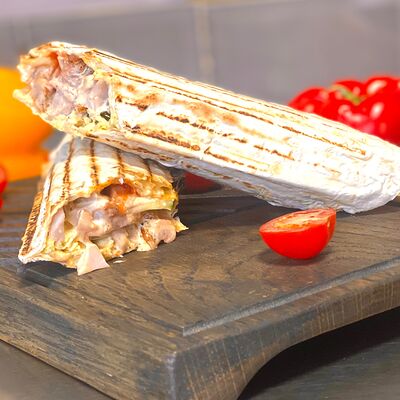 Шаурма на угляхв Пельменная “GrillChef по цене 570 ₽