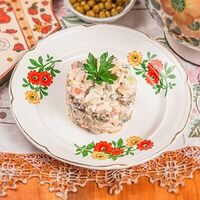 Салат Оливье с курицей в Монастырский дворик