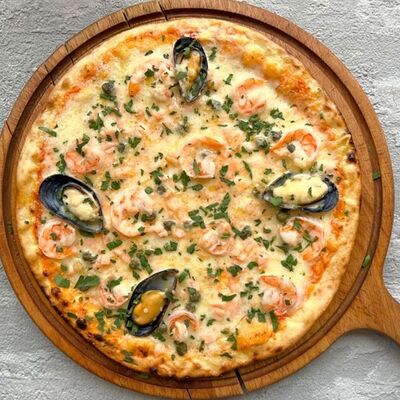 Пицца Морская Звезда в Максима Пицца по цене 1430 ₽