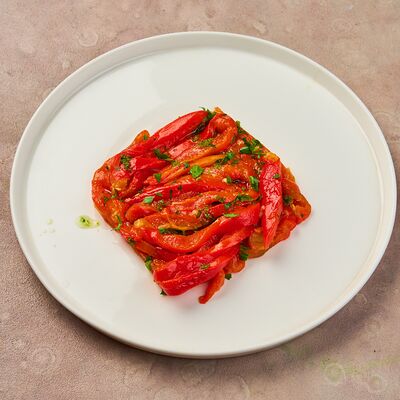 Запечённый болгарский перец в Балкан Петроградский по цене 580 ₽