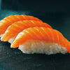 Суши с лососем (3 шт.) в Hatimaki по цене 571