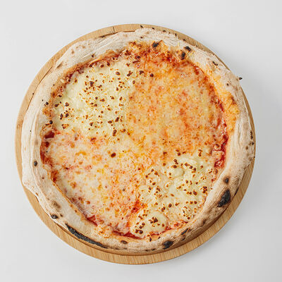 Пицца Четыре сыра в Coffee BOOM по цене 3600 ₸