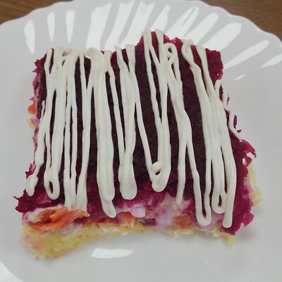 Селёдка под шубой в Плов халяль 1 по цене 200 ₽