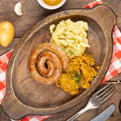 Баварская колбаска в Ганс и Марта по цене 990 ₽