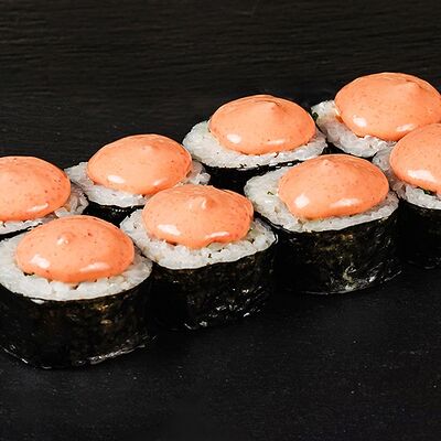 С лососем, зелёным луком и спайси в Nel tempo по цене 510 ₽