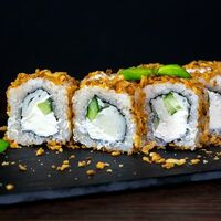 Ролл с курицей и мандарином в Vazzabi