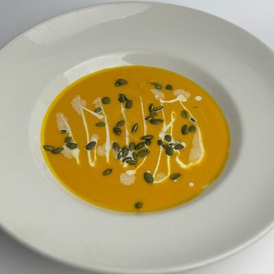 Тыквенный крем-суп с креветками в Noba по цене 640 ₽